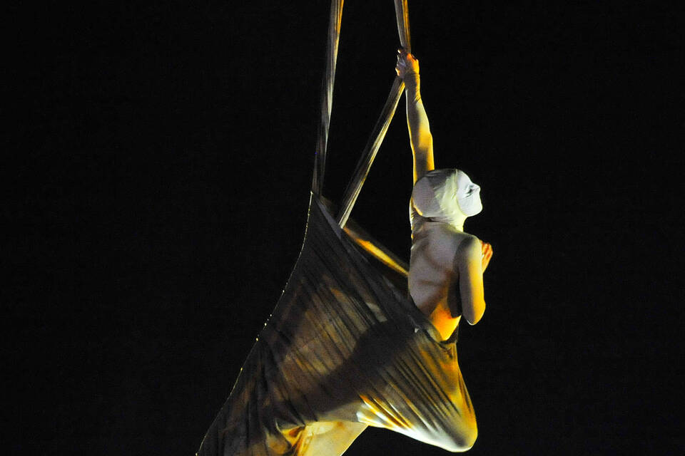 SAPArena Mannheim Cirque du Soleil mit hervorragendem Bühnenbild