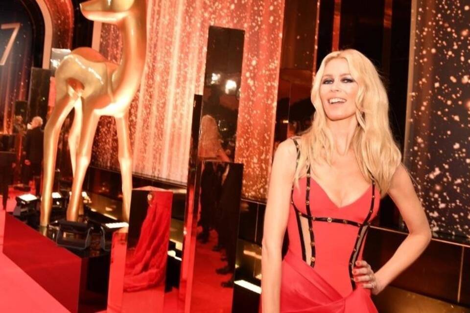 Bambi - Claudia Schiffer Bambi - Claudia Schiffer