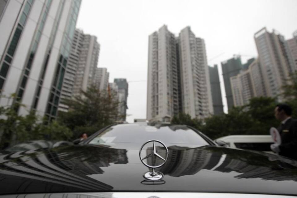 Mercedes-Benz in China Mercedes-Benz in China