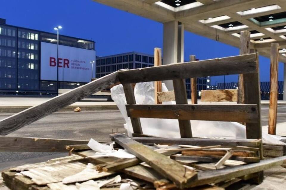Hauptstadtflughafen BER Hauptstadtflughafen BER