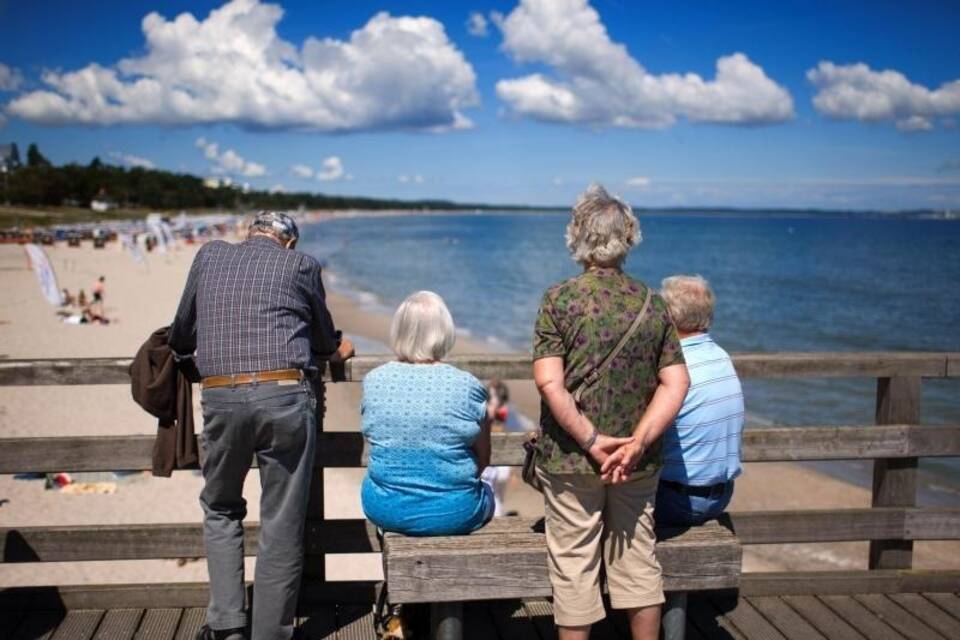 Senioren machen Urlaub Senioren machen Urlaub