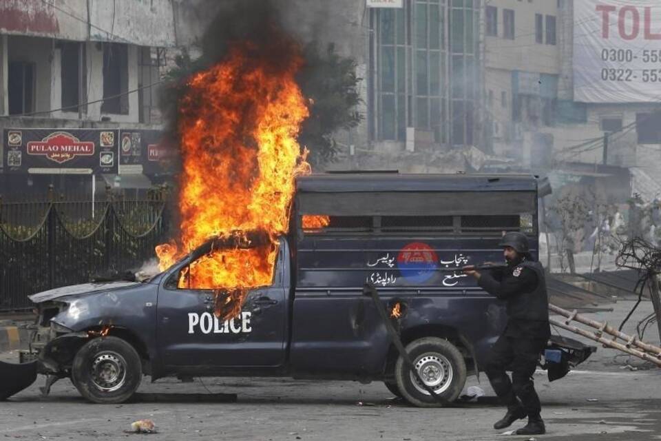 In Flammen In Flammen