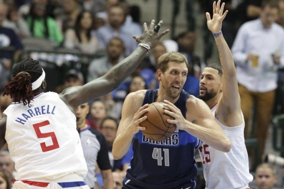 Dirk Nowitzki Dirk Nowitzki