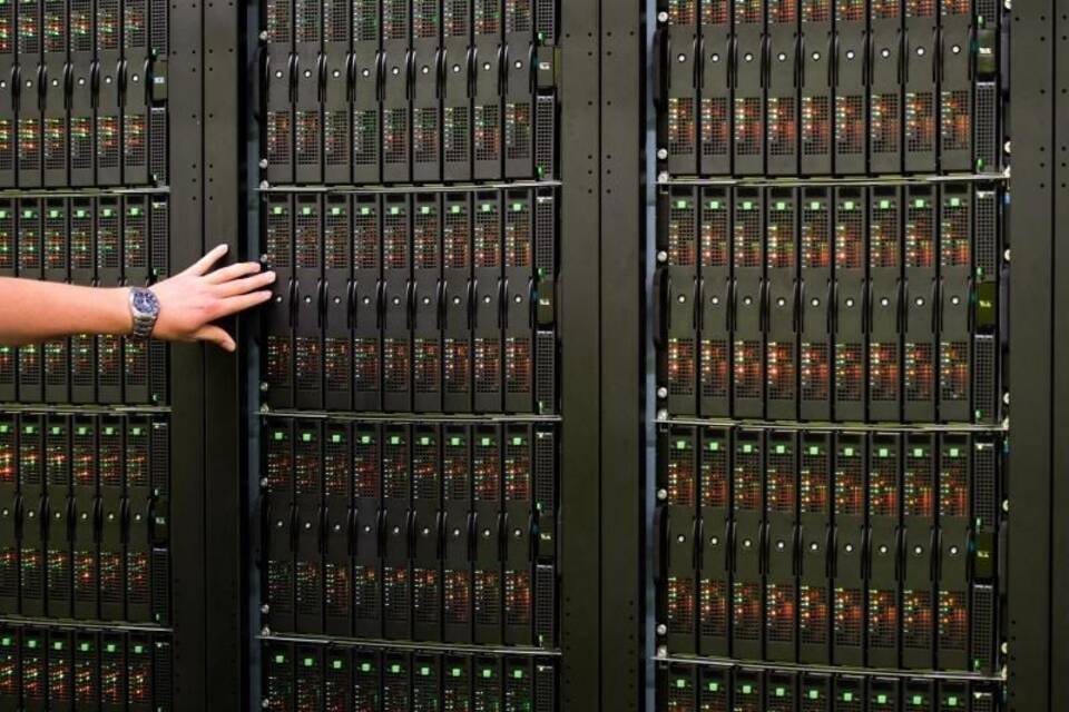 Supercomputer Supercomputer