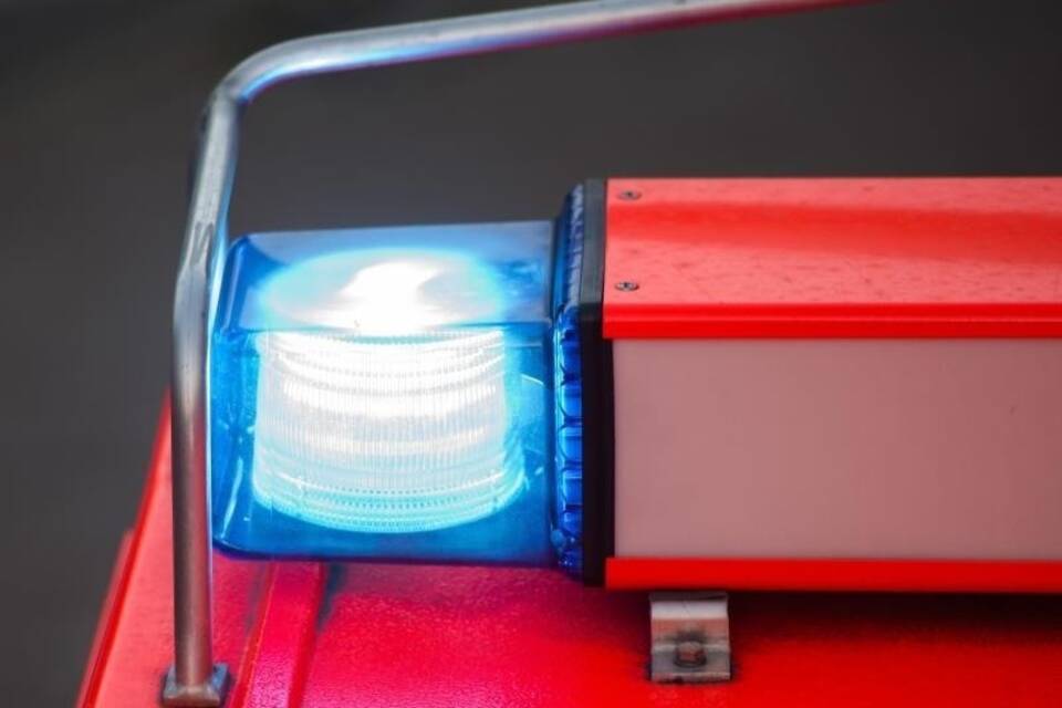 Blaulicht eines Feuerwehrwagens Blaulicht eines Feuerwehrwagens