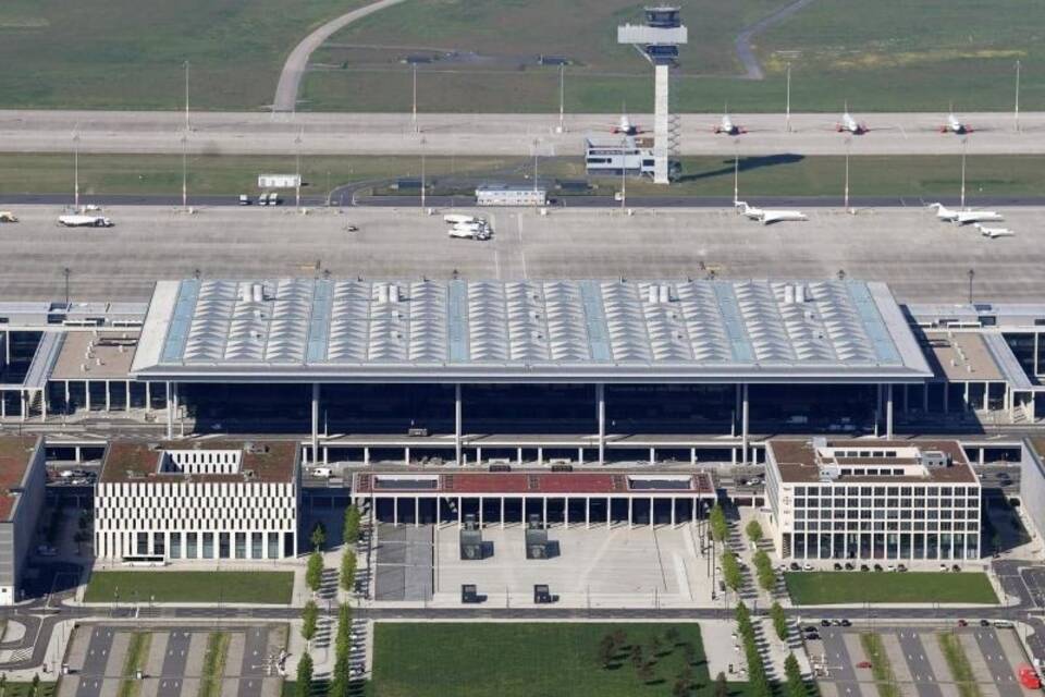 Hauptstadtflughafen BER Hauptstadtflughafen BER