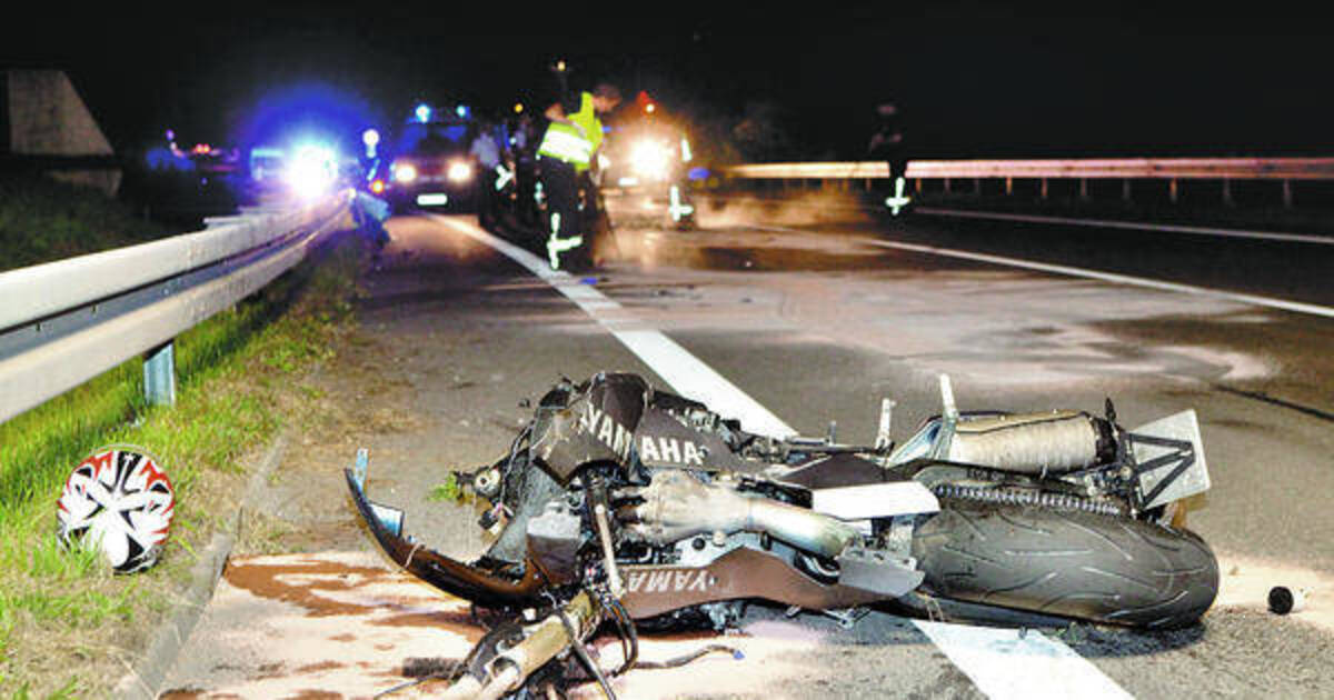 Das Motorrad Wurde In Zwei Teile Gerissen Nachrichten Region Heidelberg Rnz