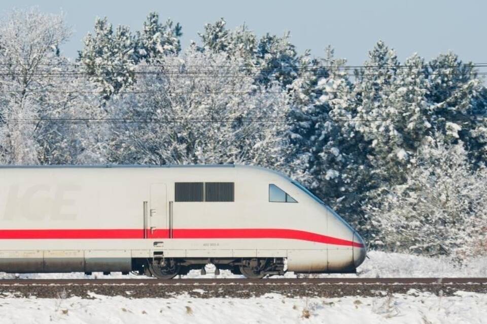 Deutsche Bahn im Winter Deutsche Bahn im Winter