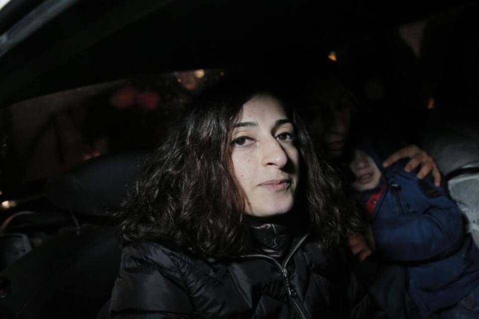 Mesale Tolu Mesale Tolu