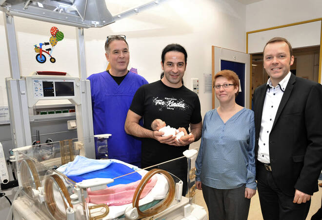 pix Bülent Ceylan Kinder bulent ceylan fur kinder stiftung den