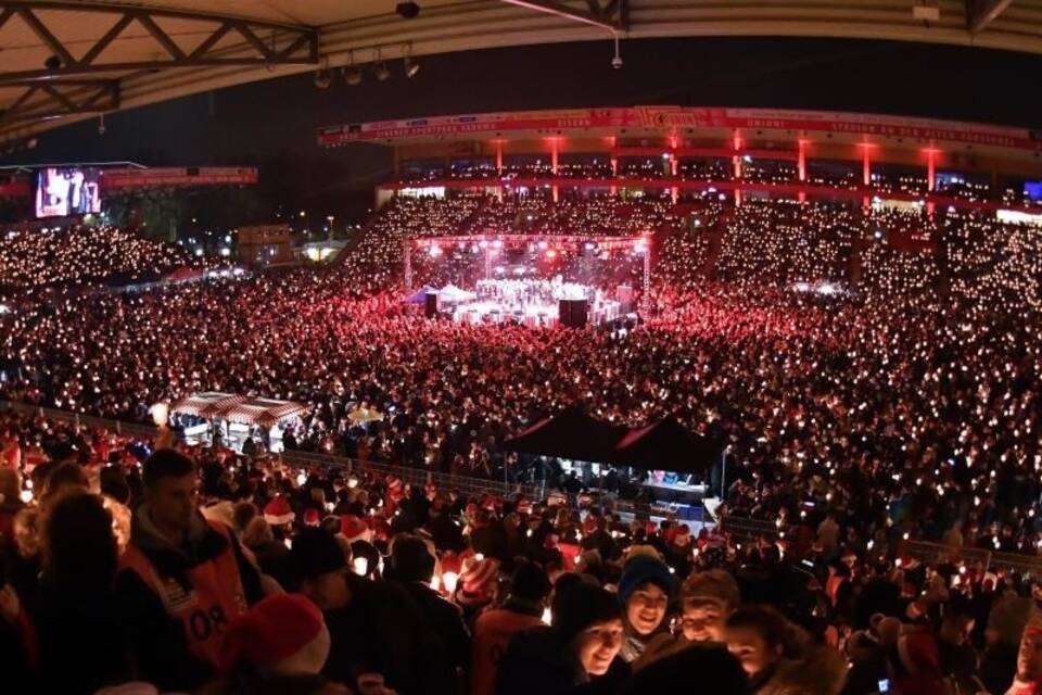 Weihnachtssingen in der alten Försterei Weihnachtssingen in der alten Försterei