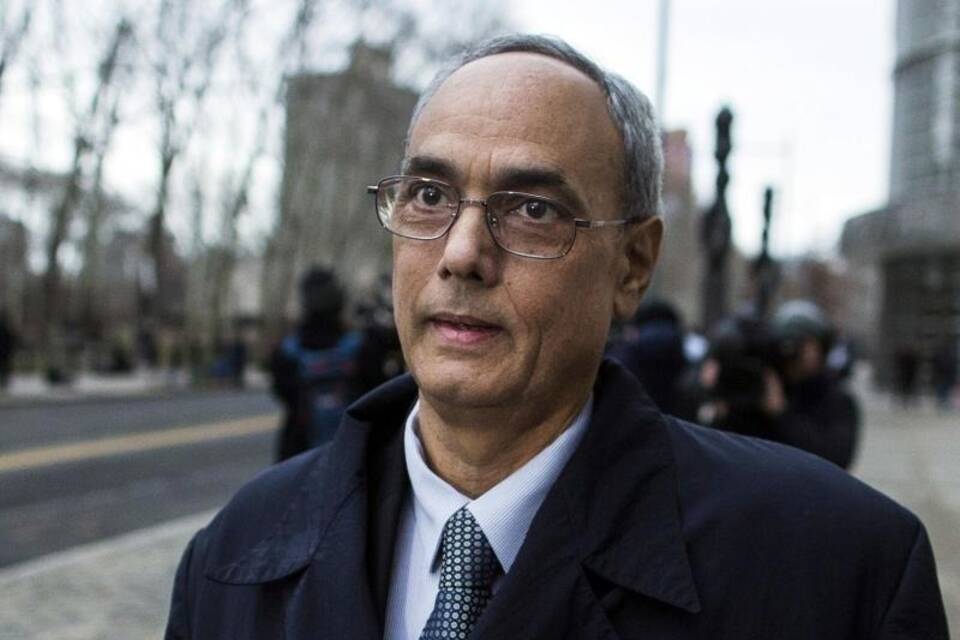 Manuel Burga Manuel Burga