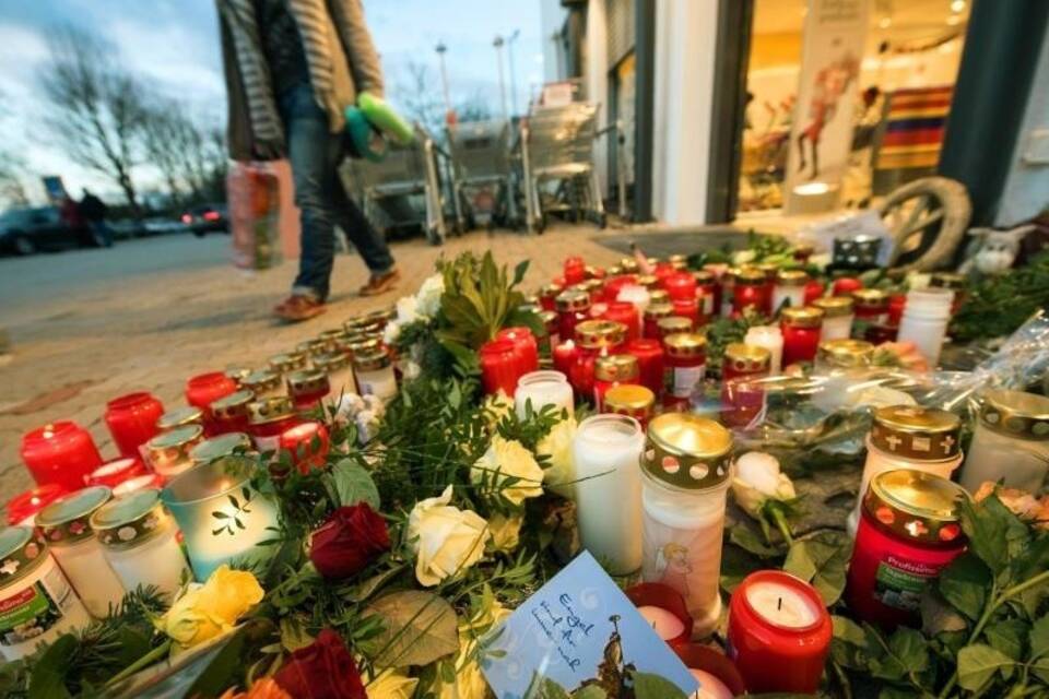 Blumen und Kerzen Blumen und Kerzen
