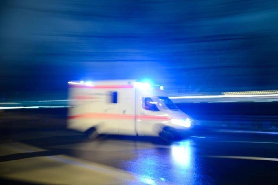 Krankenwagen mit Blaulicht