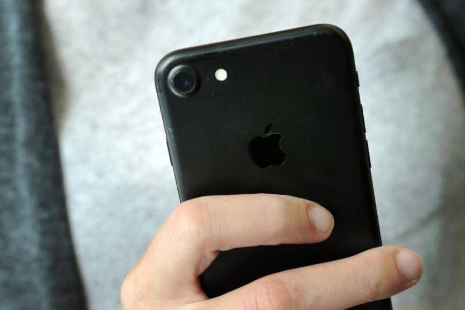 iPhone iPhone