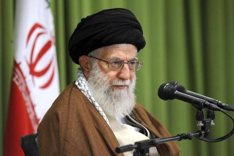 Ajatollah Ali Chamenei Ajatollah Ali Chamenei