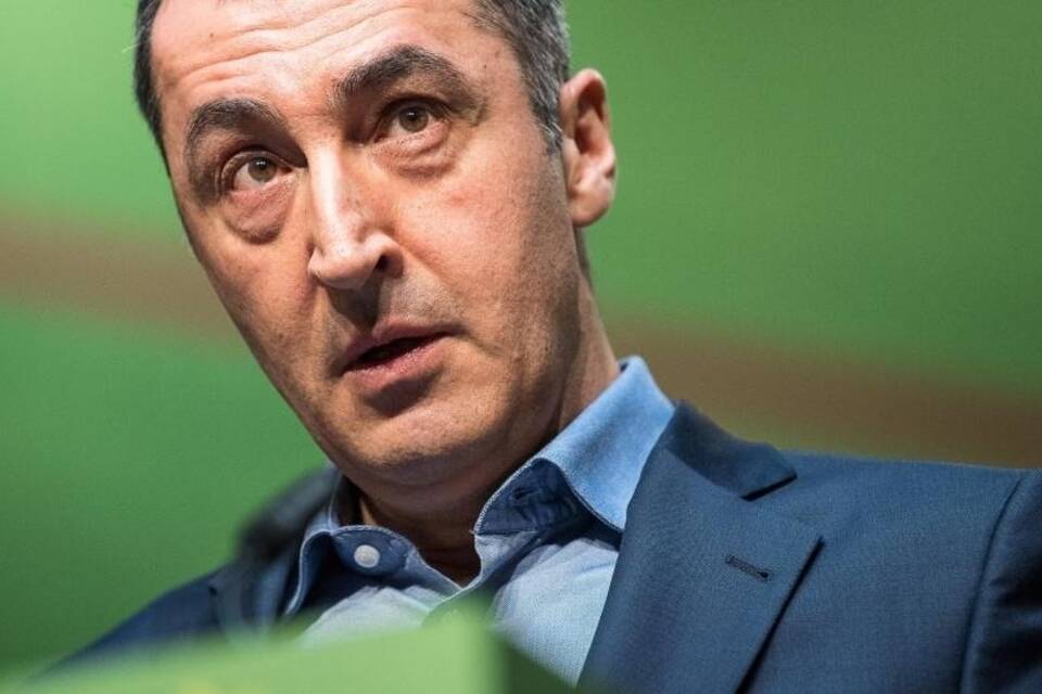 Cem Özdemir Cem Özdemir