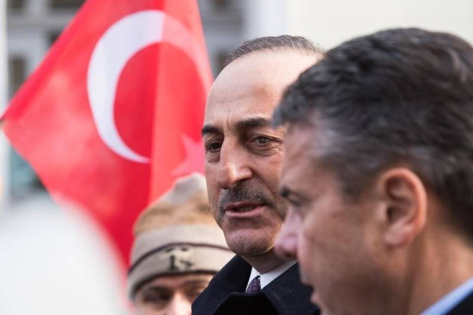 Cavusoglu und Gabriel Cavusoglu und Gabriel
