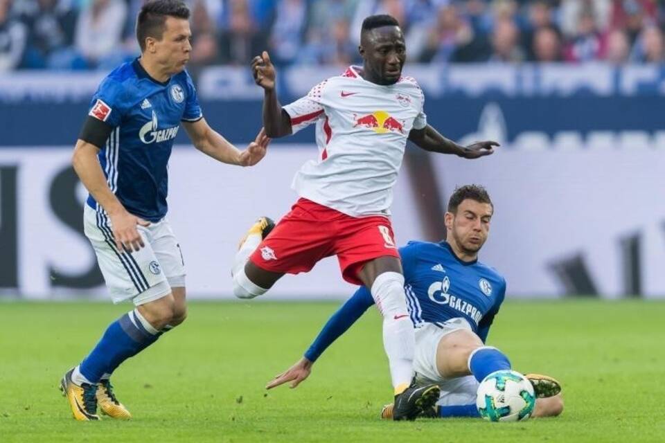 Umworben Umworben