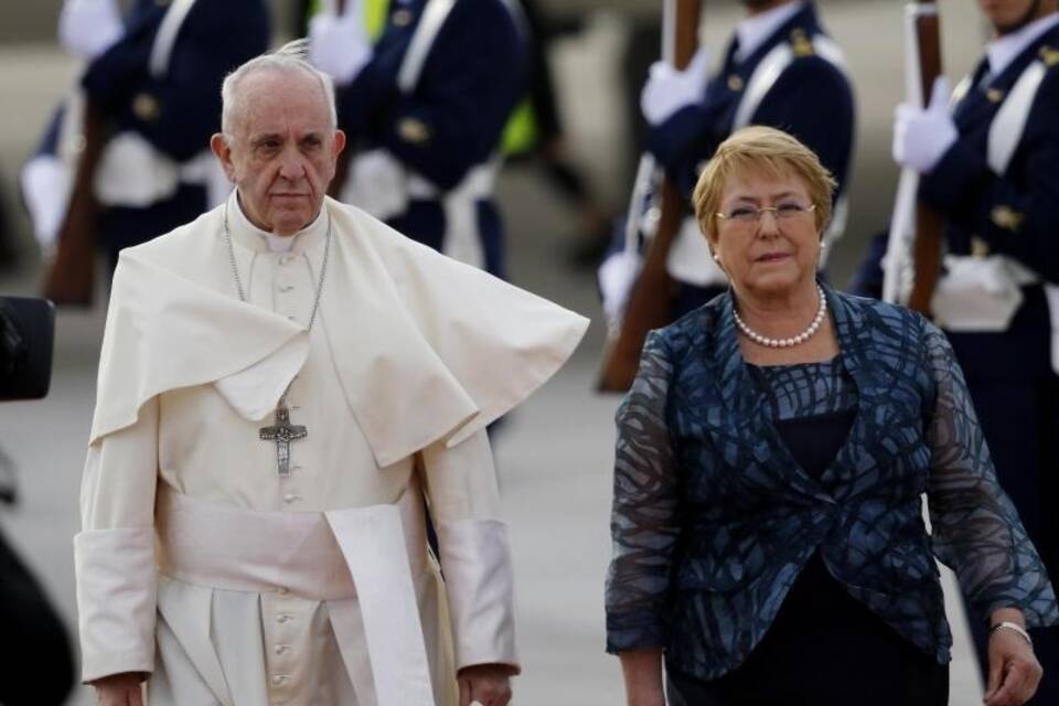 Franziskus und Bachelet