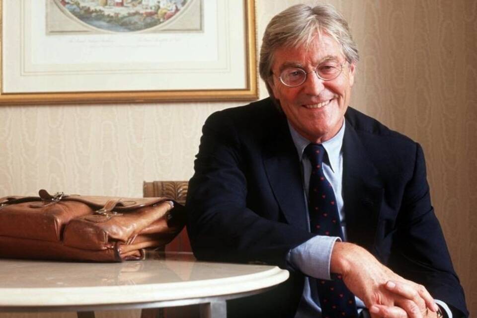 Peter Mayle Peter Mayle