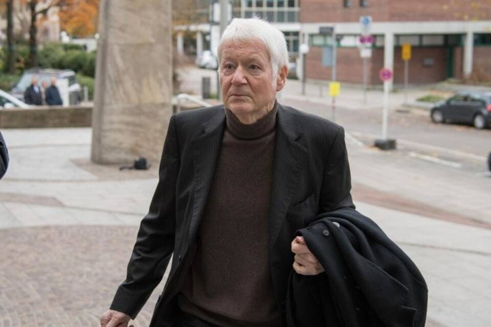 Anton Schlecker Anton Schlecker