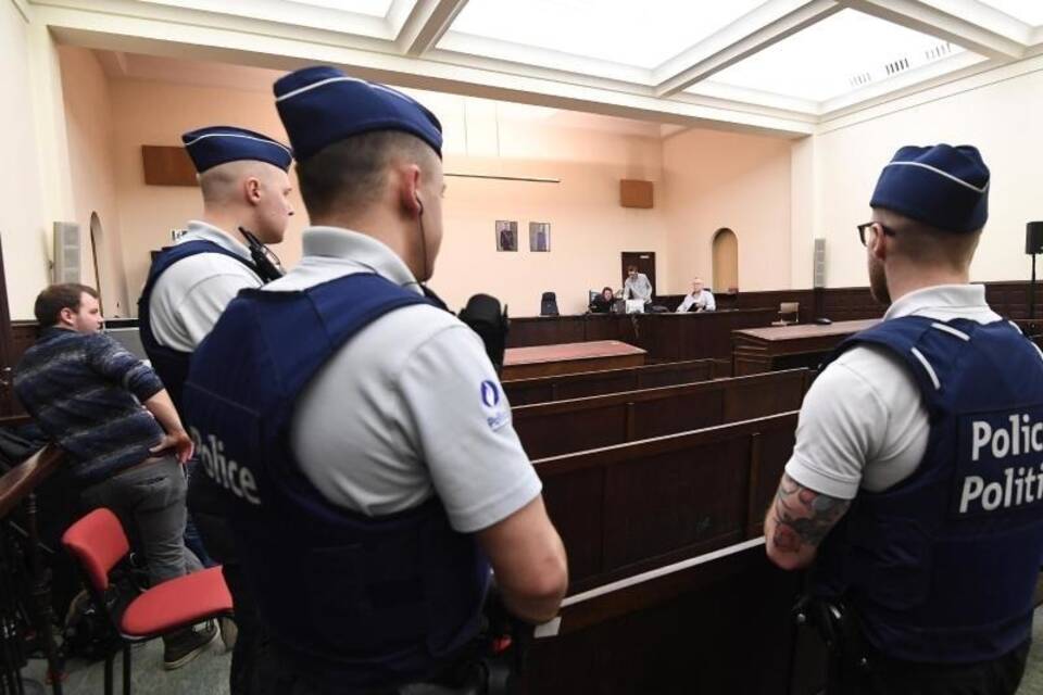 Prozess in Brüssel Prozess in Brüssel