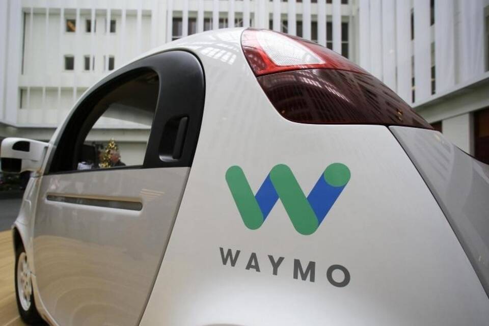 Waymo-Fahrzeug Waymo-Fahrzeug