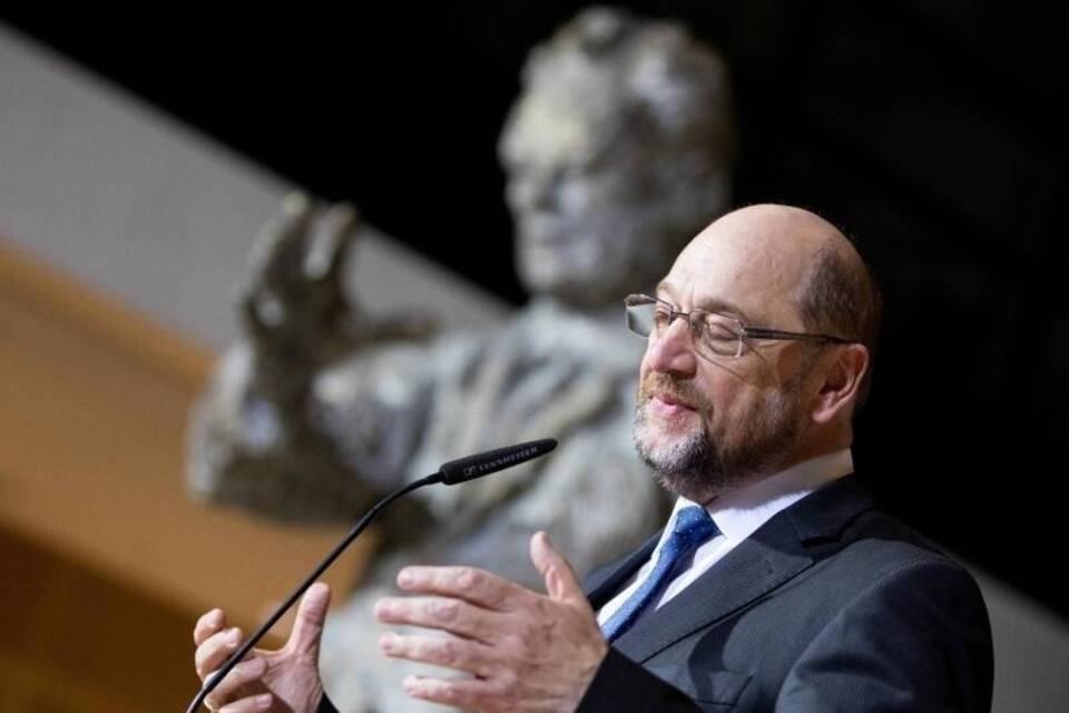 Schulz gibt Rücktritt bekannt