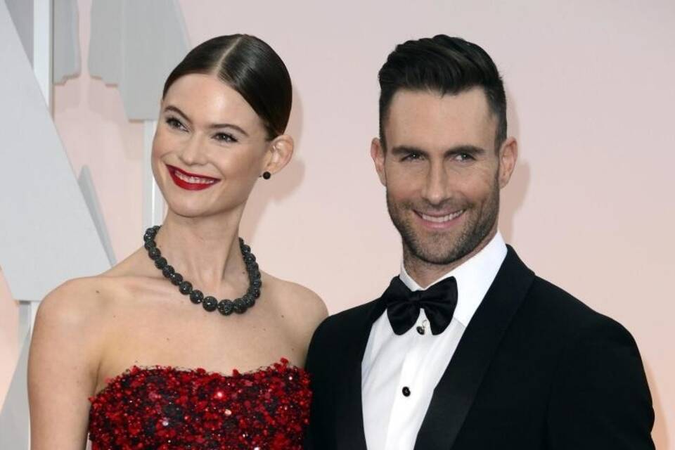 Adam Levine und Behati Prinsloo Adam Levine und Behati Prinsloo