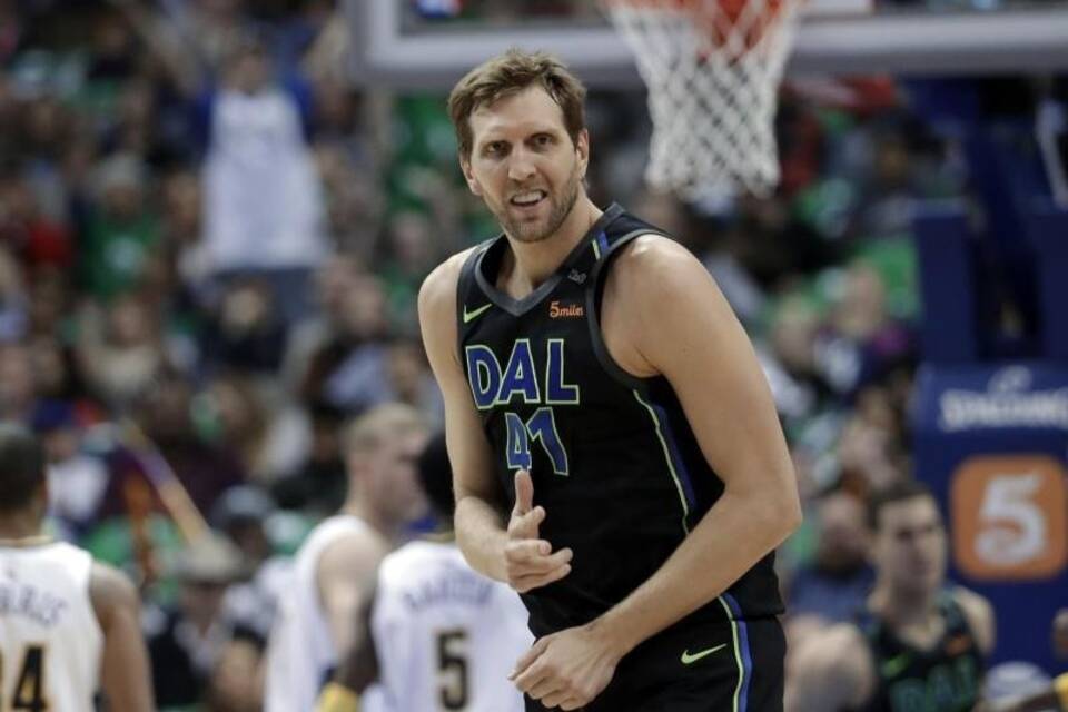 Dirk Nowitzki Dirk Nowitzki
