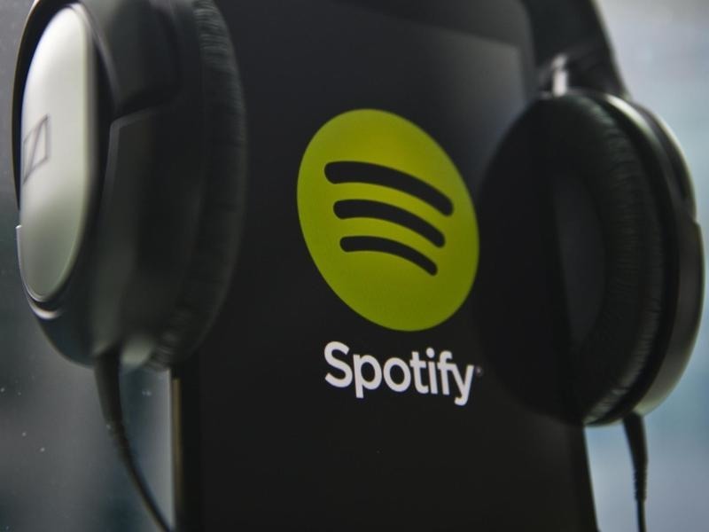 old spotify logo old spotify logo