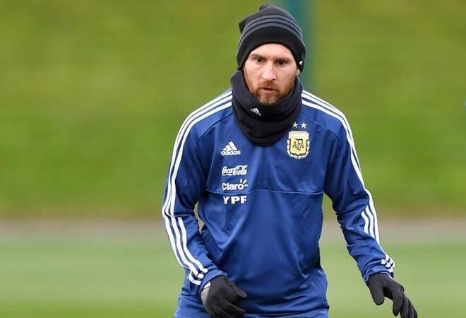 WM-Countdown läuft: Messi, Ronaldo und Co. testen für den ...