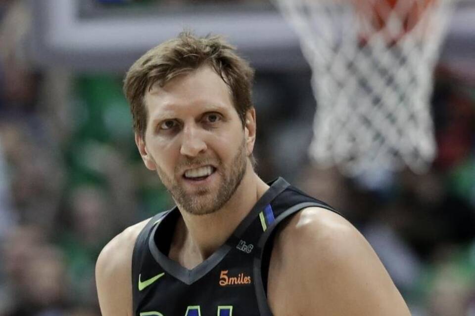 Dirk Nowitzki Dirk Nowitzki