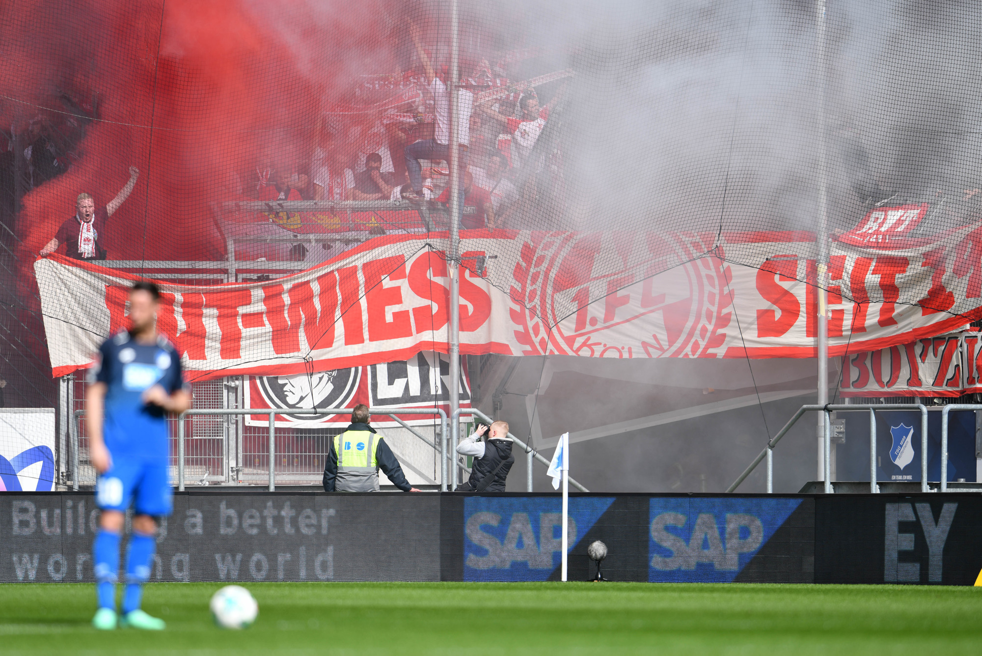 1899 Hoffenheim 1 Fc Koln Gladbach Fans Randalieren 1899 Nachrichten Rnz