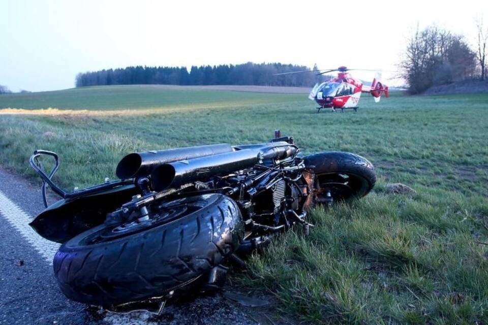 Motorradunfall bei Boms Motorradunfall bei Boms
