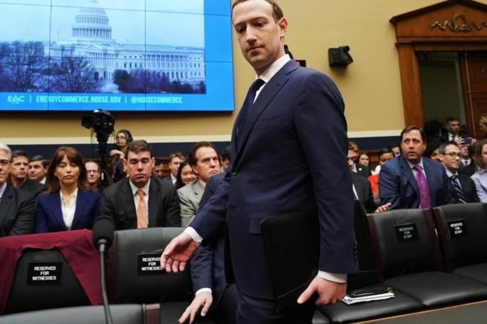 Mark Zuckerberg vor US-Kongress Mark Zuckerberg vor US-Kongress