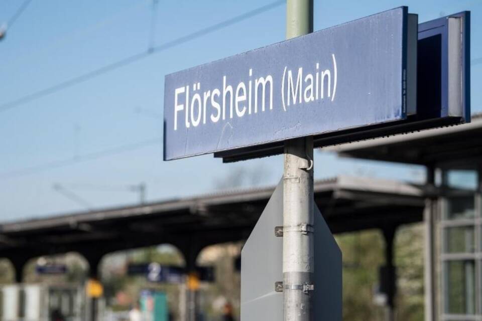 Bahnhof Flörsheim Bahnhof Flörsheim
