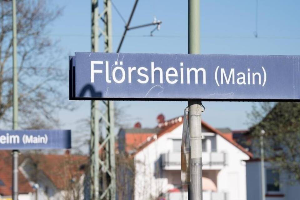 Bahnhof Flörsheim Bahnhof Flörsheim