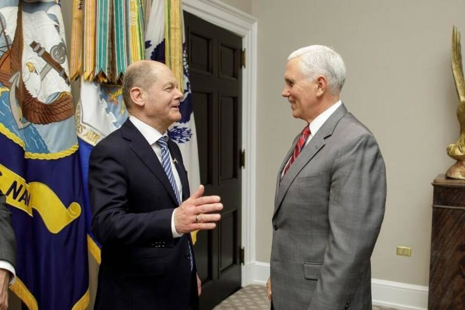 Scholz und Pence Scholz und Pence