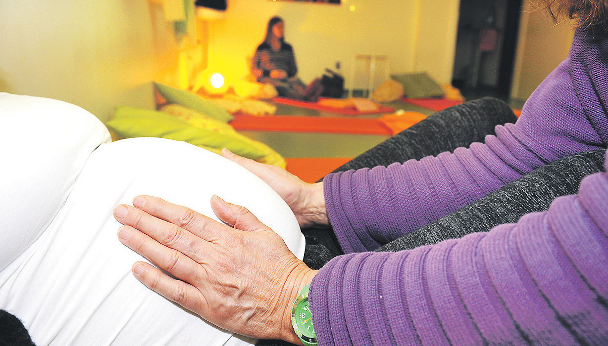 Beleghebamme Inge Buchleiter Die Behüterin von Frau und Kind (plus