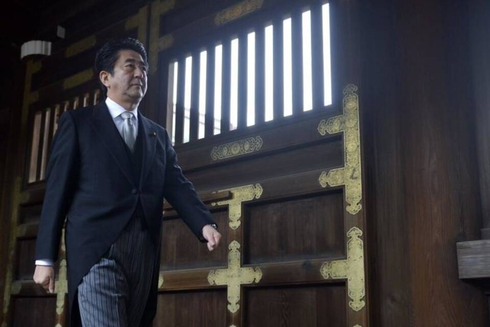 Shinzo Abe Shinzo Abe