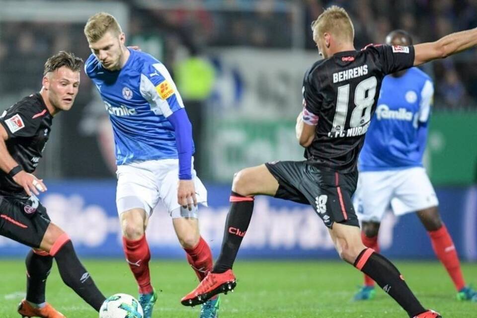 Holstein Kiel - 1. FC Nürnberg Holstein Kiel - 1. FC Nürnberg