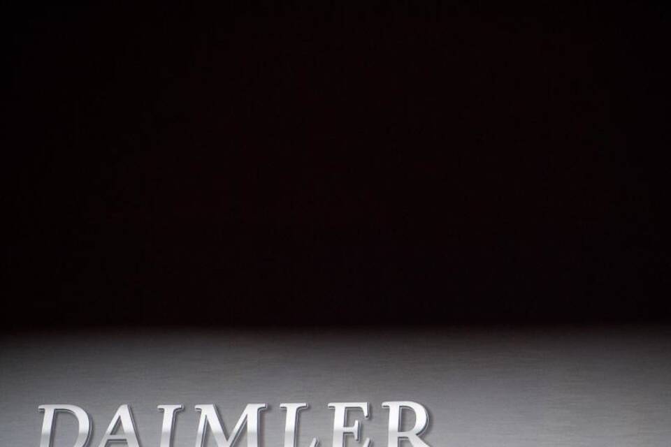 Daimler-Schriftzug