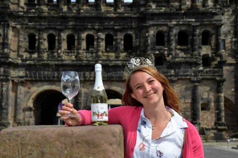 Trierer Weinkönigin Trierer Weinkönigin