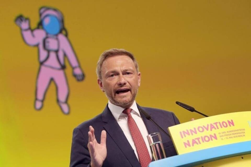 Vor dem Mikrofon Vor dem Mikrofon