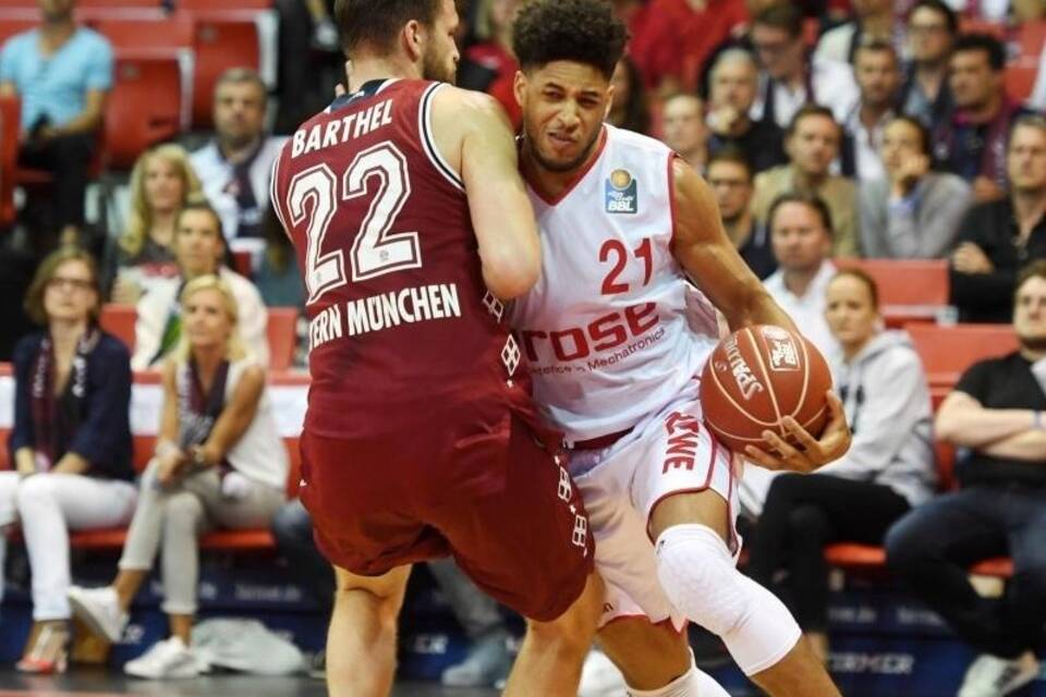 FC Bayern München - Brose Bamberg FC Bayern München - Brose Bamberg