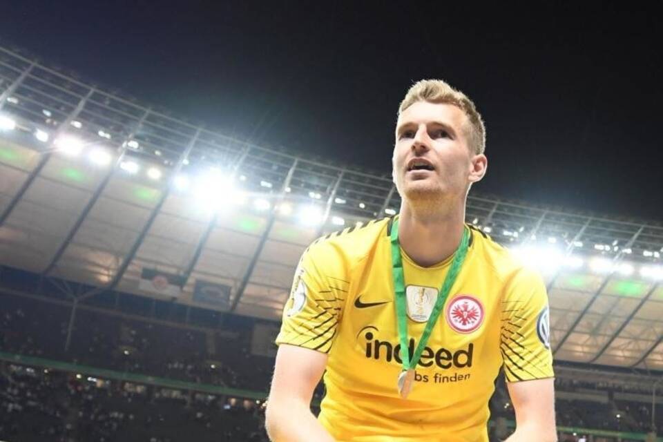 Lukas Hradecky Lukas Hradecky