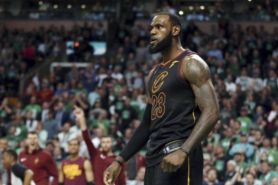 LeBron James LeBron James