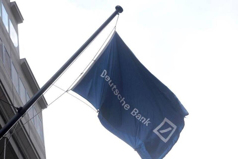 Deutsche-Bank-Flagge Deutsche-Bank-Flagge